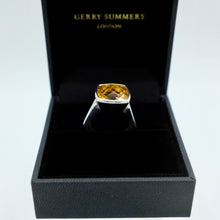 Load image into Gallery viewer, Gerry Summers Citrine Colourbox Ring